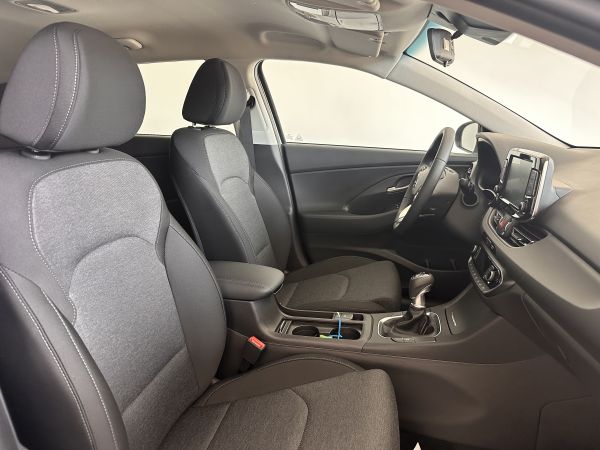 hyundai-i30-2024-gasolina-998cc