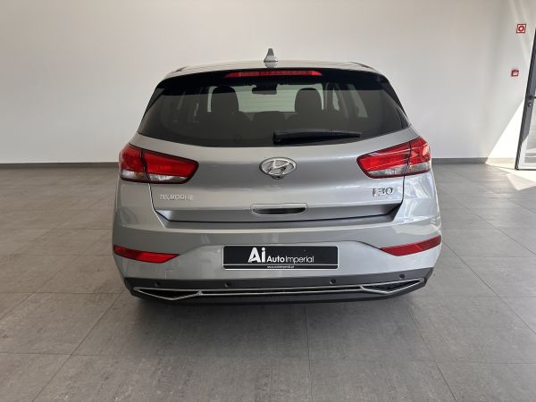 hyundai-i30-2024-gasolina-998cc