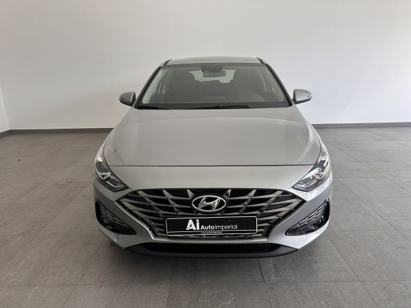 hyundai-i30-2024-gasolina-998cc
