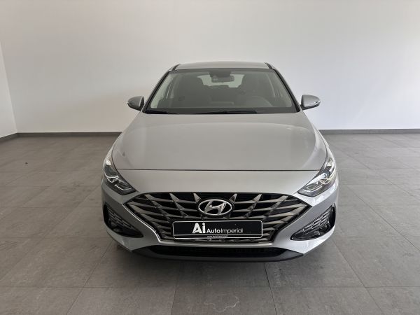 hyundai-i30-2024-gasolina-998cc