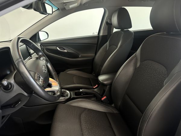 hyundai-i30-2017-diesel-1582cc