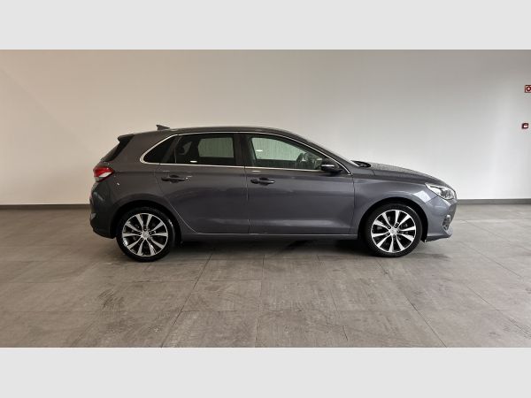 hyundai-i30-2019-diesel-1598cc