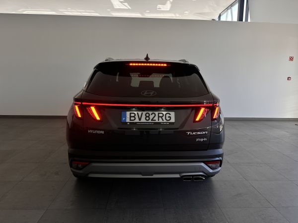 hyundai-tucson-2025-hibrido-1598cc