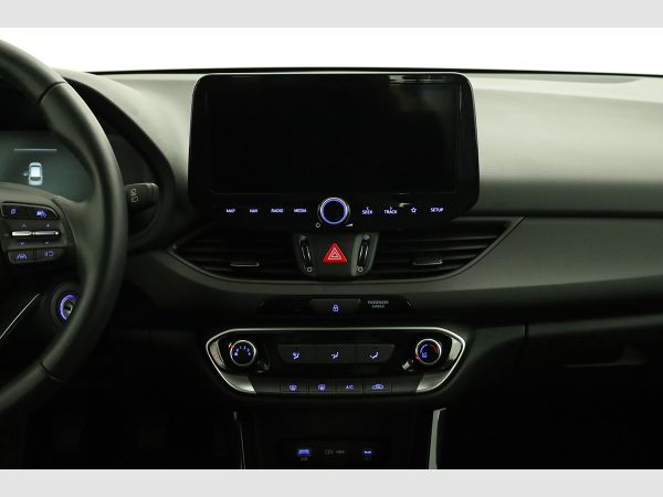 hyundai-i30-2024-gasolina-998cc