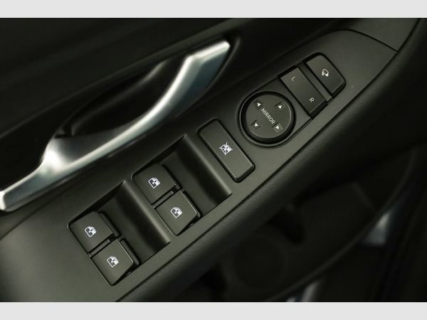 hyundai-i30-2024-gasolina-998cc