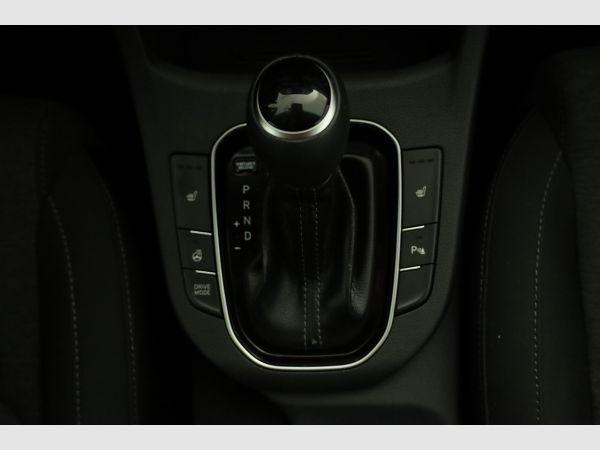 hyundai-i30-2024-gasolina-998cc