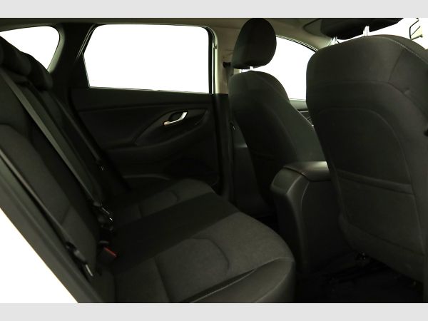 hyundai-i30-2024-gasolina-998cc