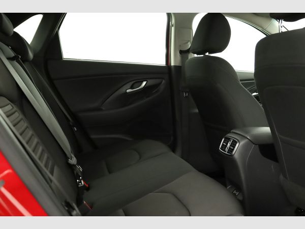 hyundai-i30-2024-gasolina-998cc
