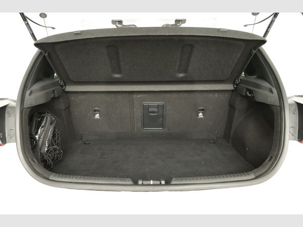 hyundai-i30-2024-gasolina-998cc