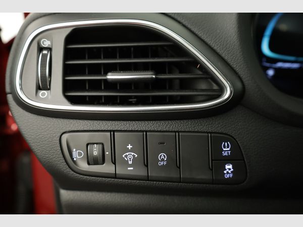 hyundai-i30-2024-gasolina-998cc