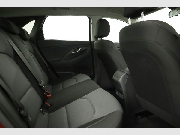 hyundai-i30-2024-gasolina-998cc