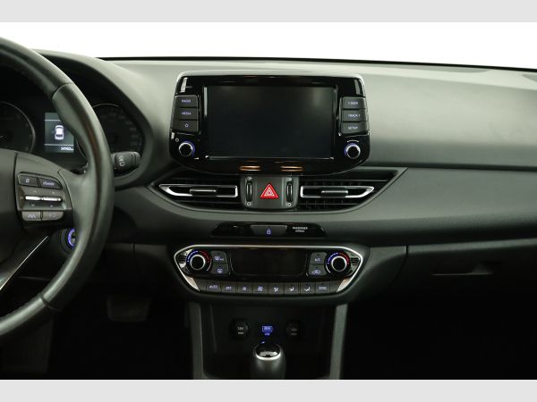 hyundai-i30-2024-gasolina-998cc