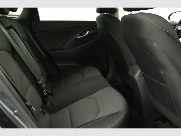hyundai-i30-2024-gasolina-998cc