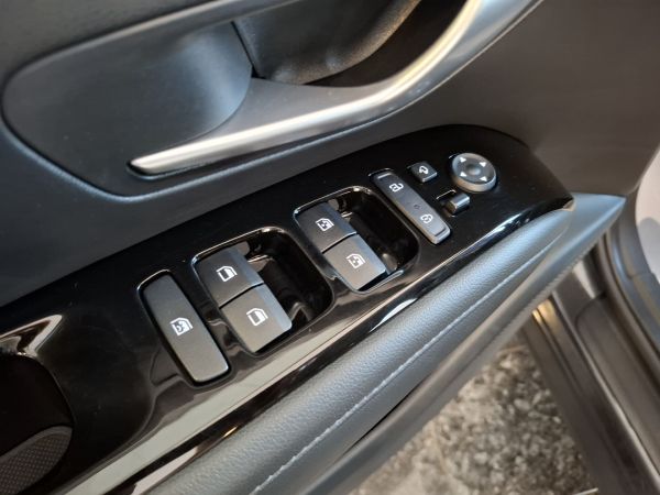 hyundai-tucson-2023-gasolina-1598cc