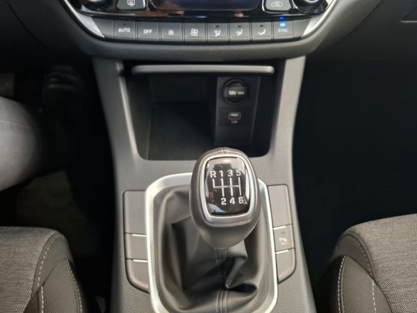 hyundai-i30-2023-gasolina-998cc