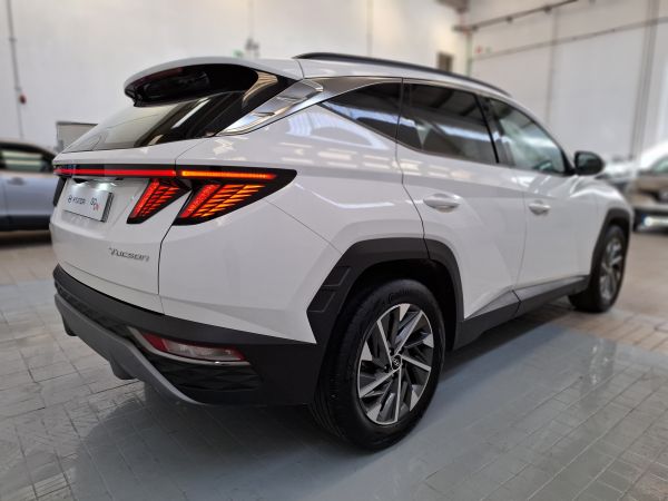 hyundai-tucson-2023-gasolina-1598cc