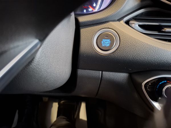 hyundai-i30-2023-gasolina-998cc