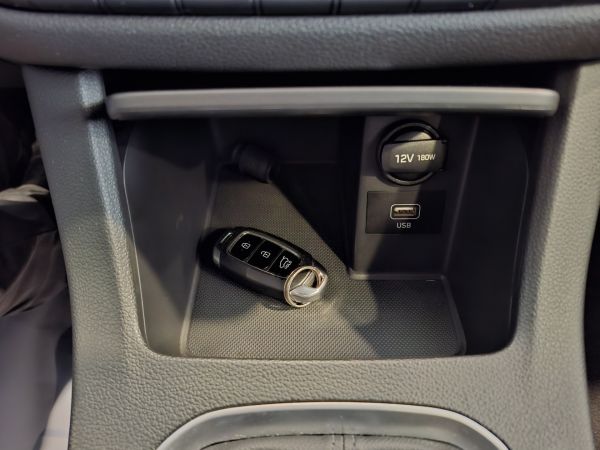 hyundai-i30-2023-gasolina-998cc