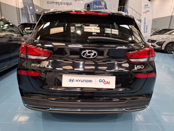 hyundai-i30-2023-gasolina-998cc