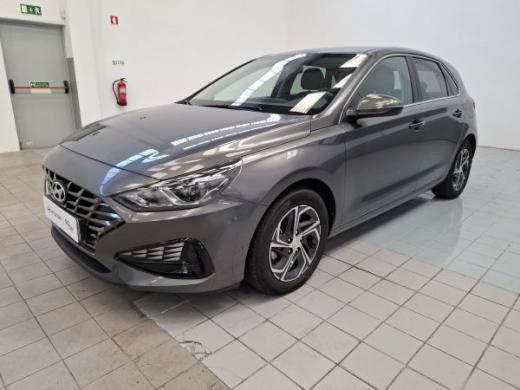 hyundai-i30-2023-gasolina-998cc