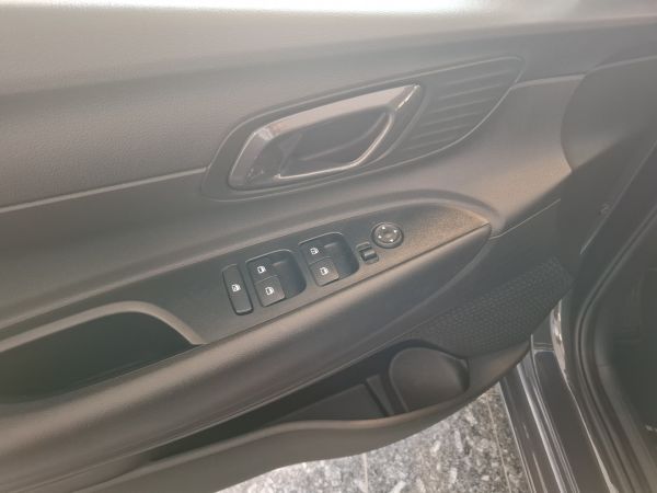 hyundai-i20-2024-gasolina-1197cc
