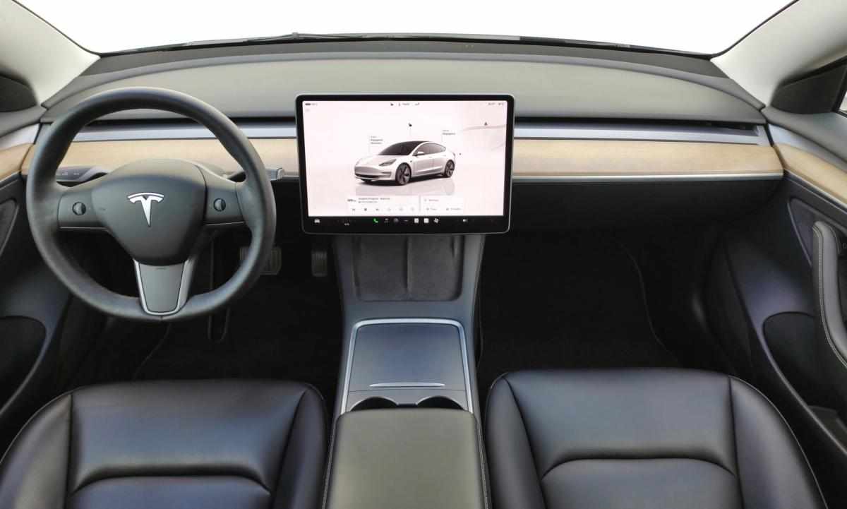 tesla-model-3-standard-range-2023-eletrico