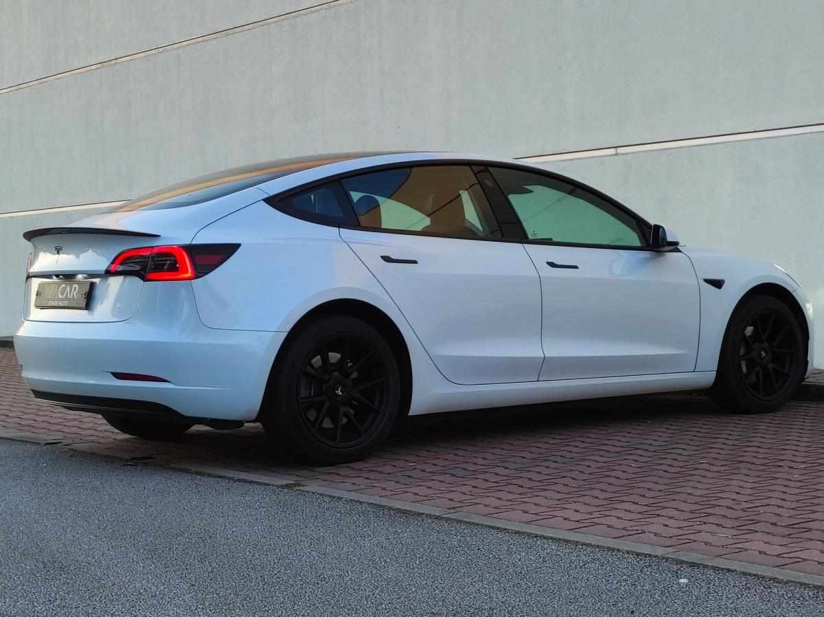 tesla-model-3-standard-range-2023-eletrico