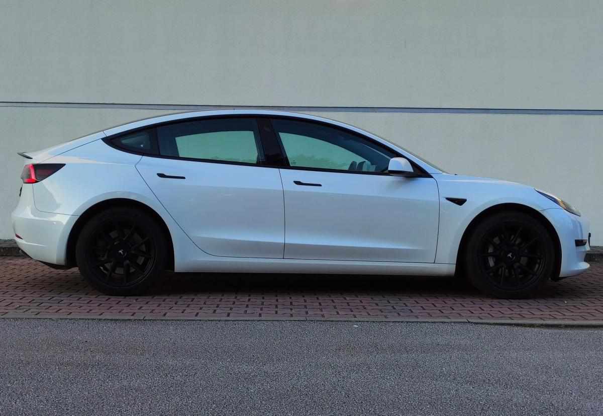 tesla-model-3-standard-range-2023-eletrico