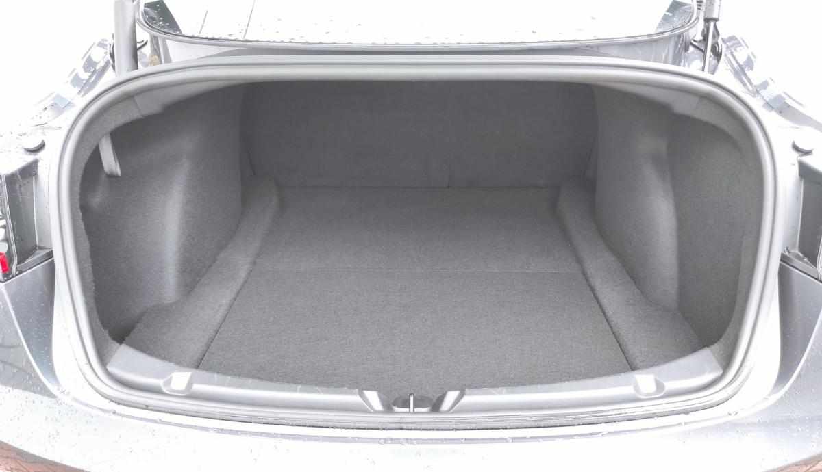 tesla-model-3-standard-range-2022-eletrico