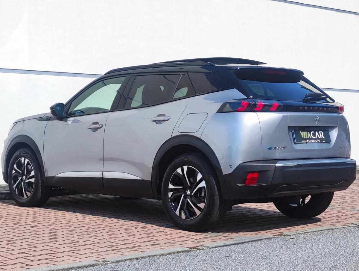 peugeot-e-2008-gt-ev-50kwh-2022-eletrico
