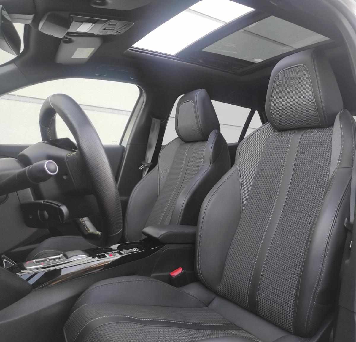 peugeot-e-2008-gt-ev-50kwh-2022-eletrico
