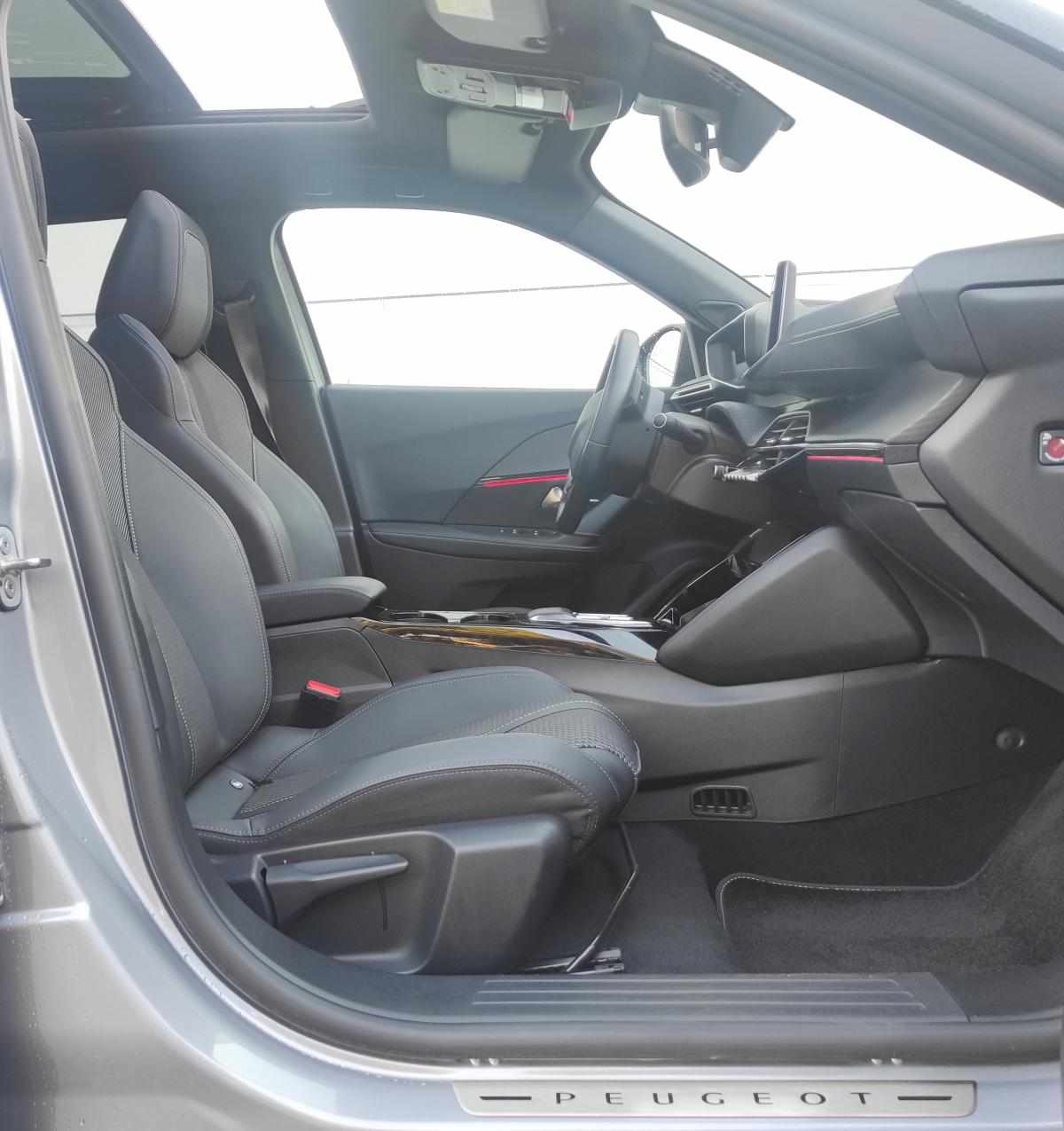 peugeot-e-2008-gt-ev-50kwh-2022-eletrico