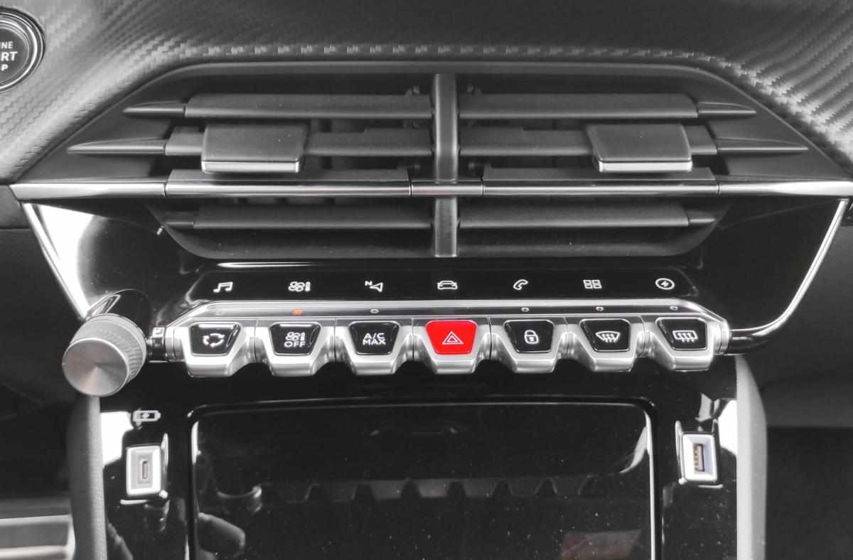 peugeot-e-2008-gt-ev-50kwh-2022-eletrico