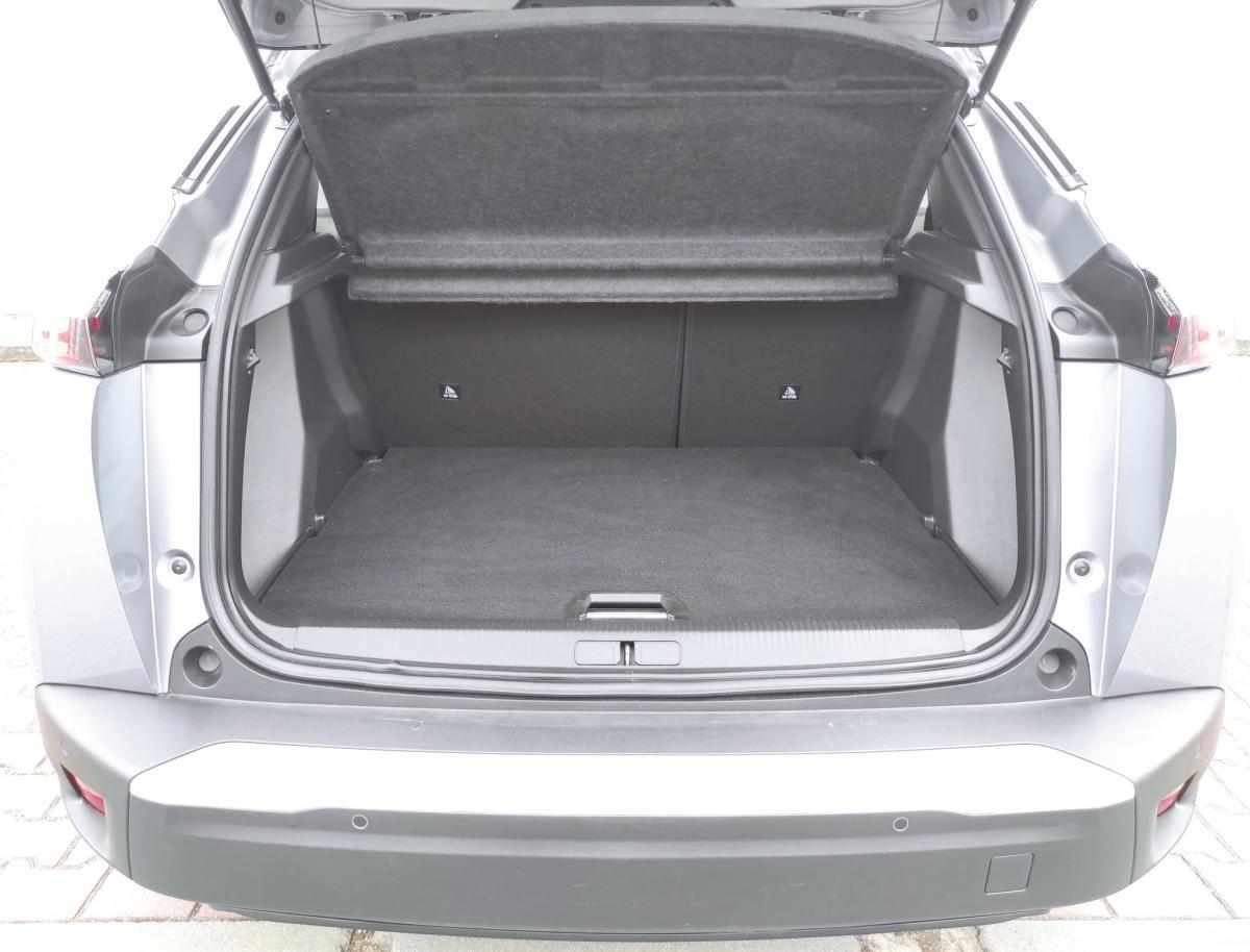 peugeot-e-2008-gt-ev-50kwh-2022-eletrico