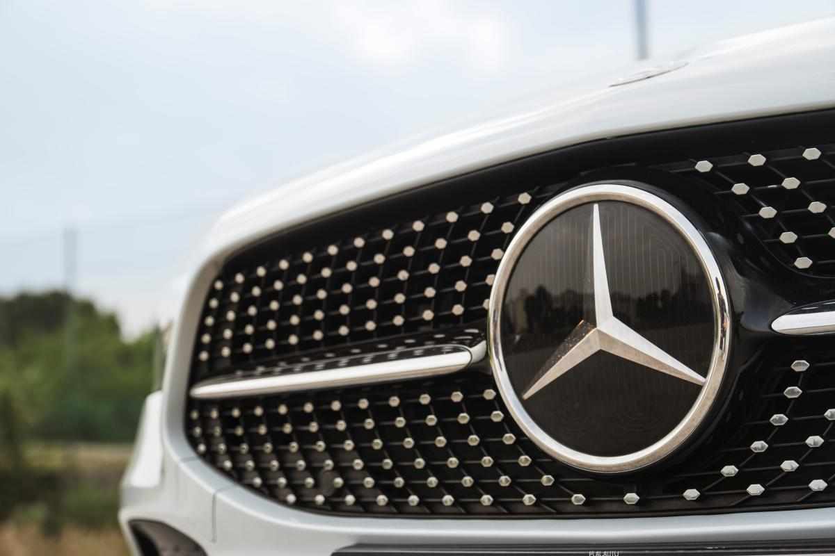 mercedes-benz-cla-200-d-2021-diesel-1950cc