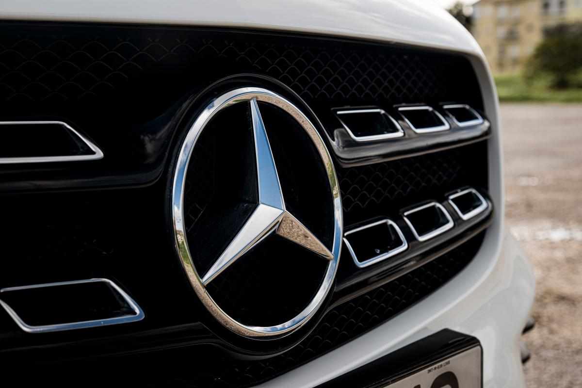 mercedes-benz-gla-200-d-2019-diesel-2143cc