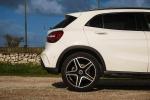 mercedes-benz-gla-200-d-2019-diesel-2143cc