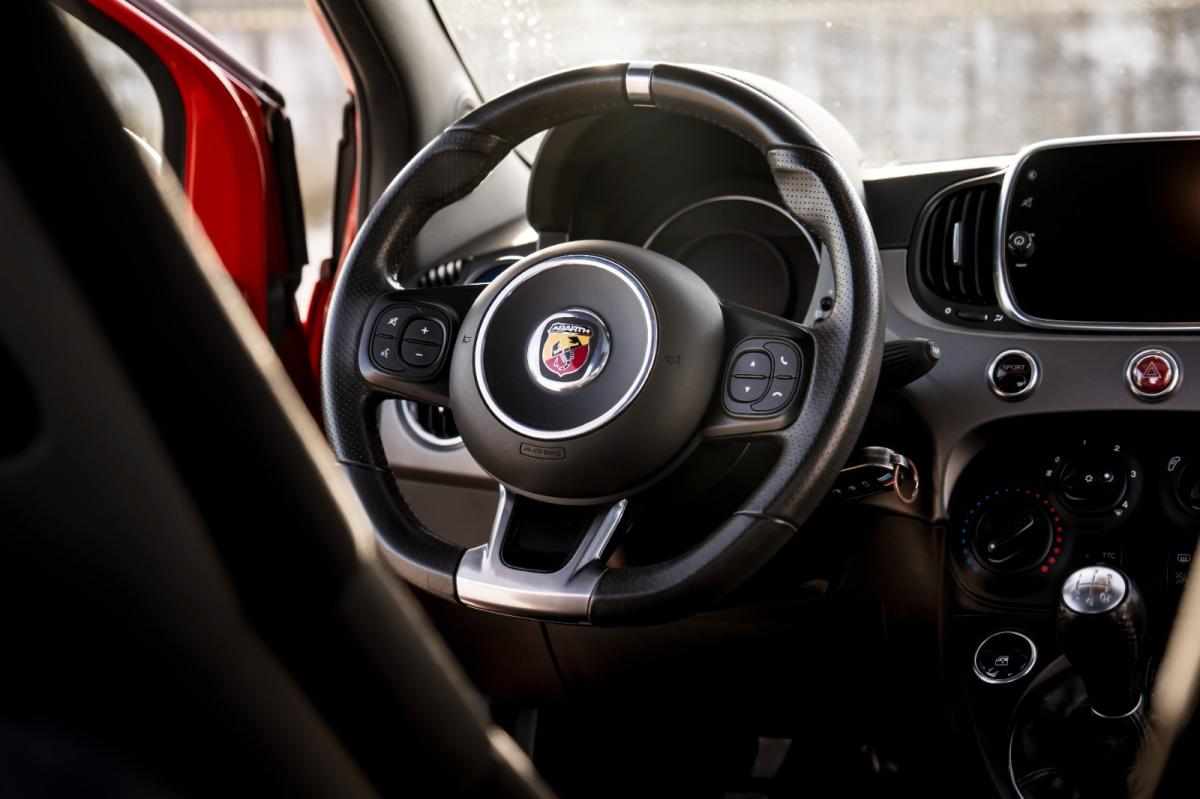 abarth-500-595-turismo-1-4-t-jet-2021-gasolina-1368cc