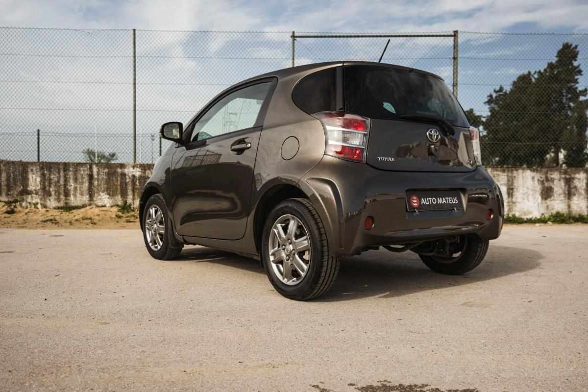 toyota-iq-1-0-vvt-i-2010-gasolina-998cc