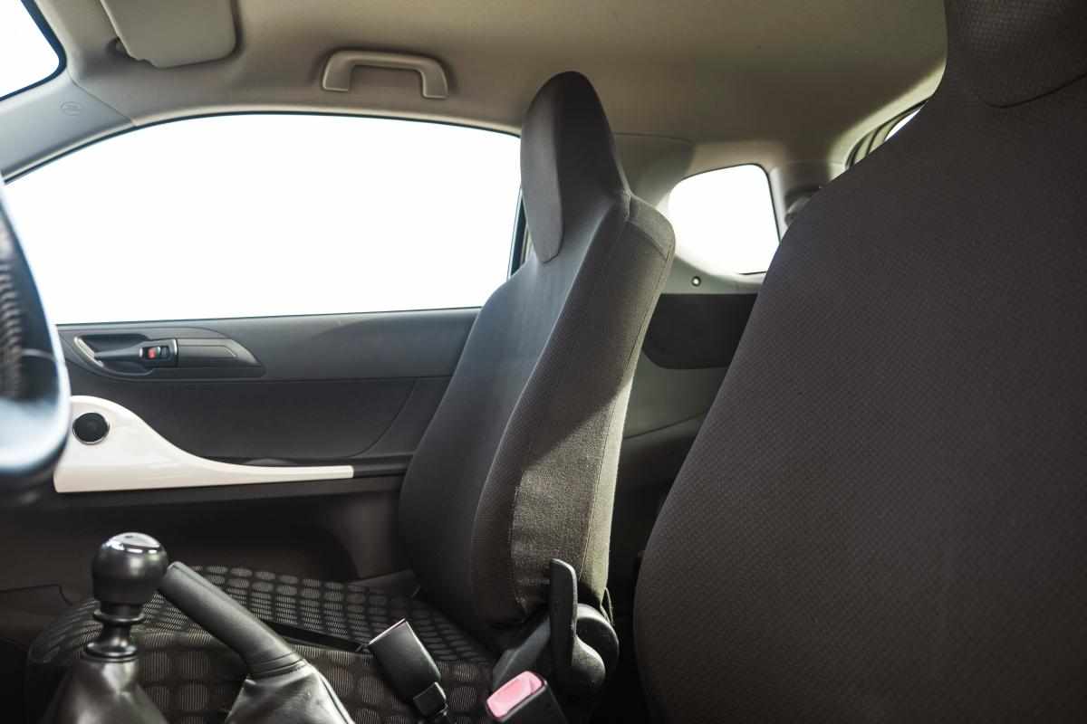 toyota-iq-1-0-vvt-i-2010-gasolina-998cc