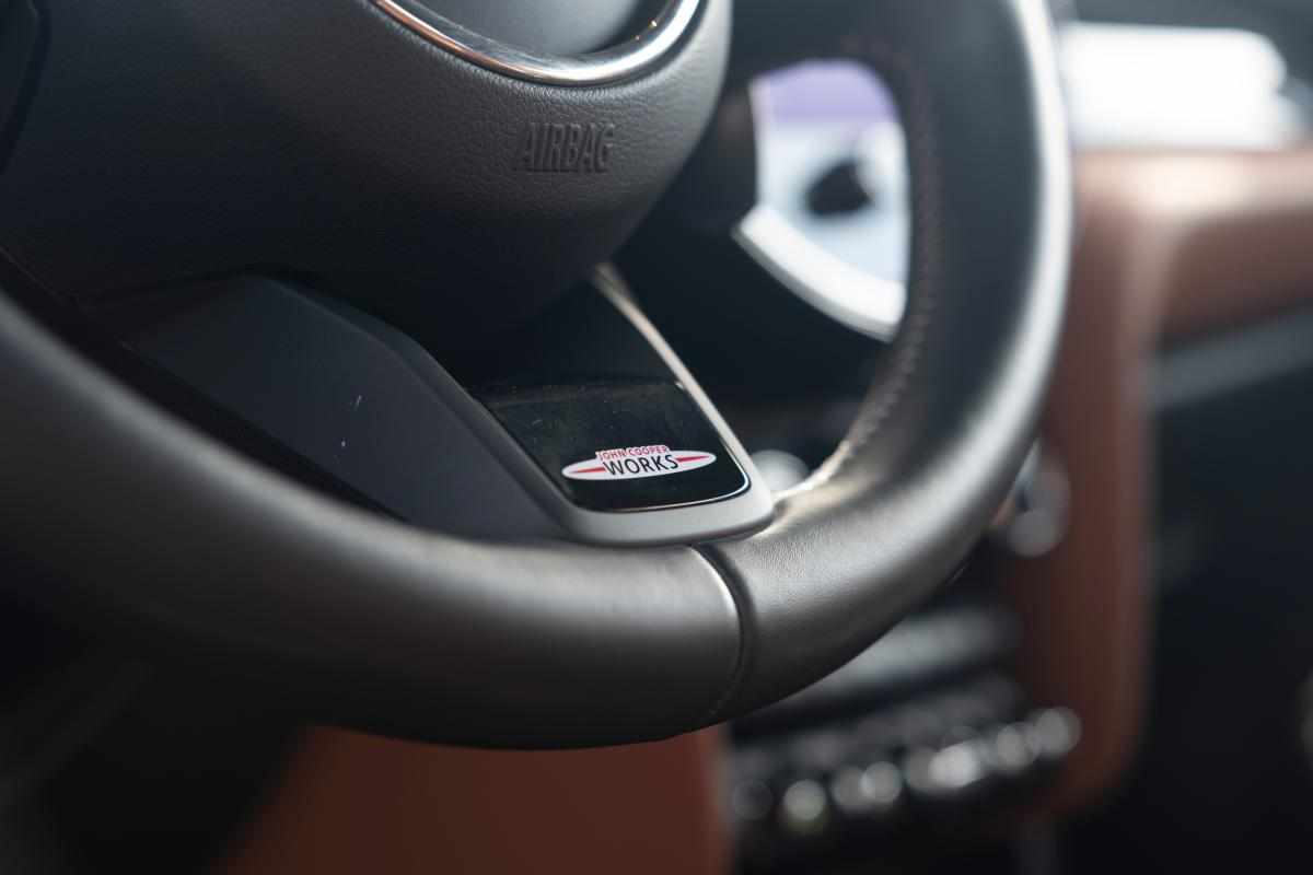 mini-cabrio-2-0-2023-gasolina-1998cc