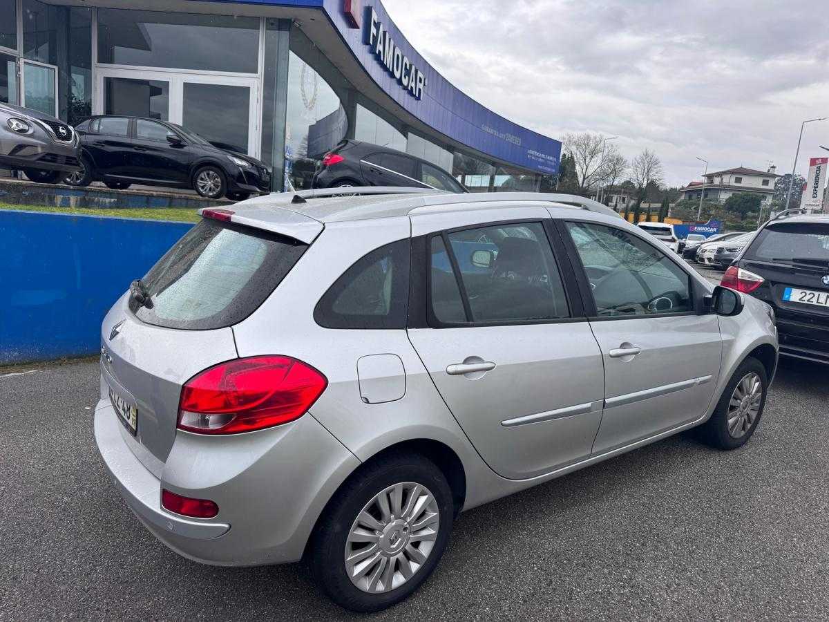 renault-clio-break-2011-gasolina-1149cc
