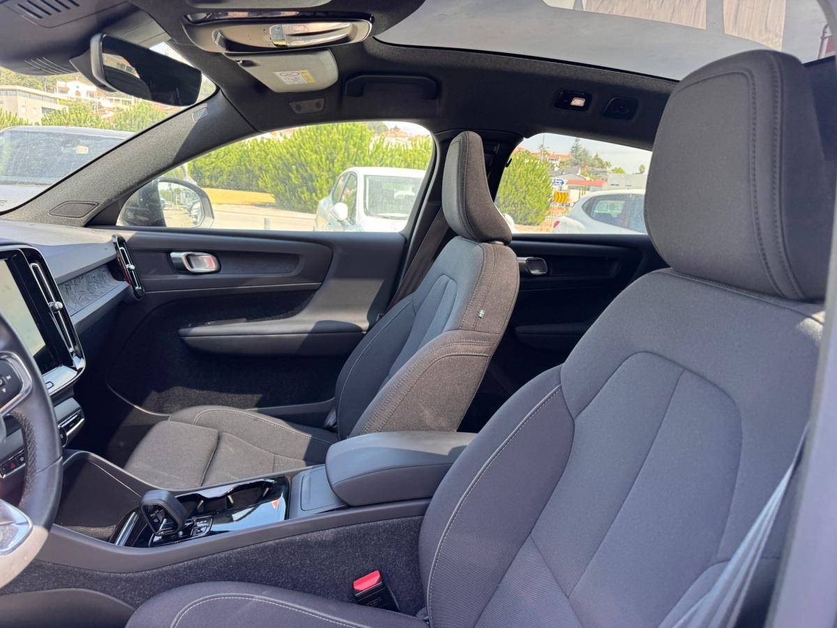 volvo-c40-2023-eletrico-500cc