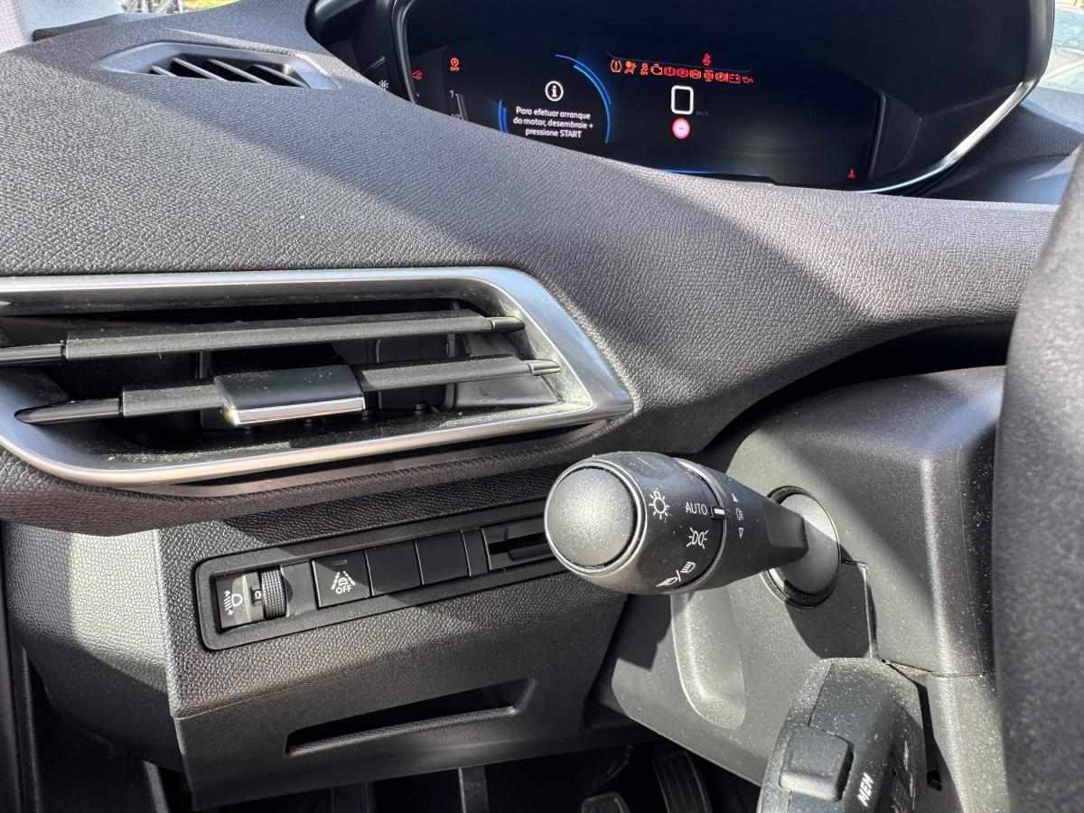 peugeot-5008-2022-gasolina-1199cc