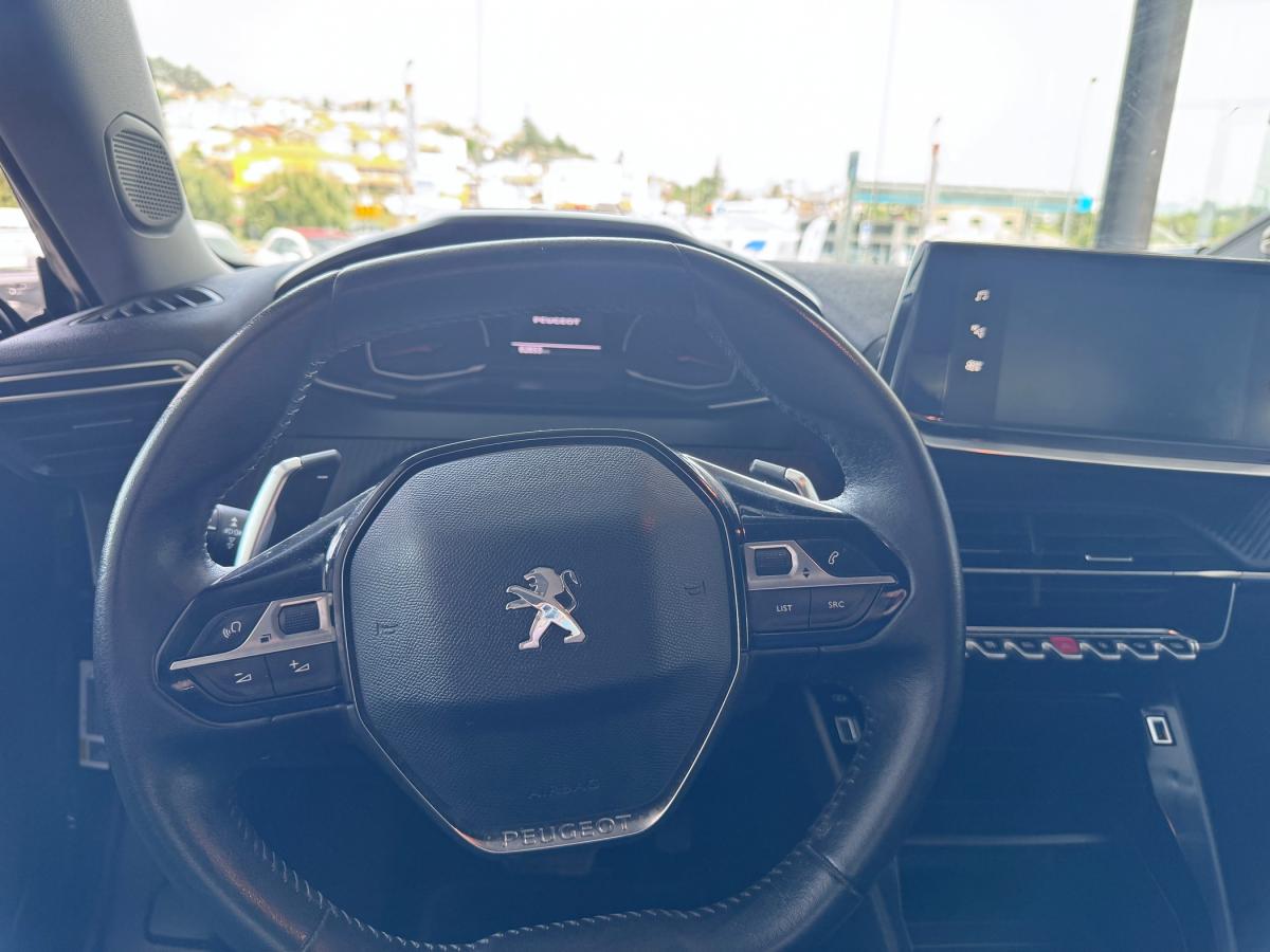 peugeot-2008-2021-gasolina-1199cc