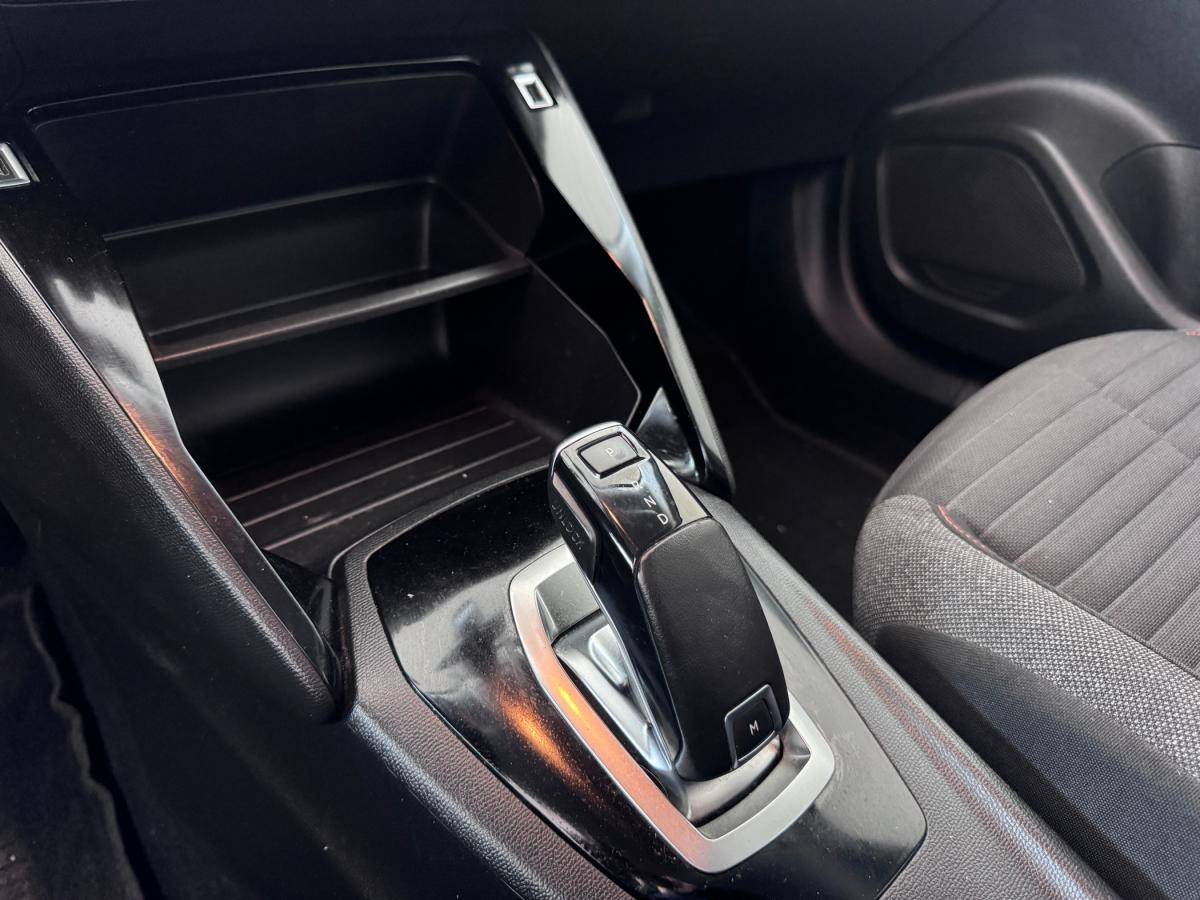 peugeot-2008-2021-gasolina-1199cc