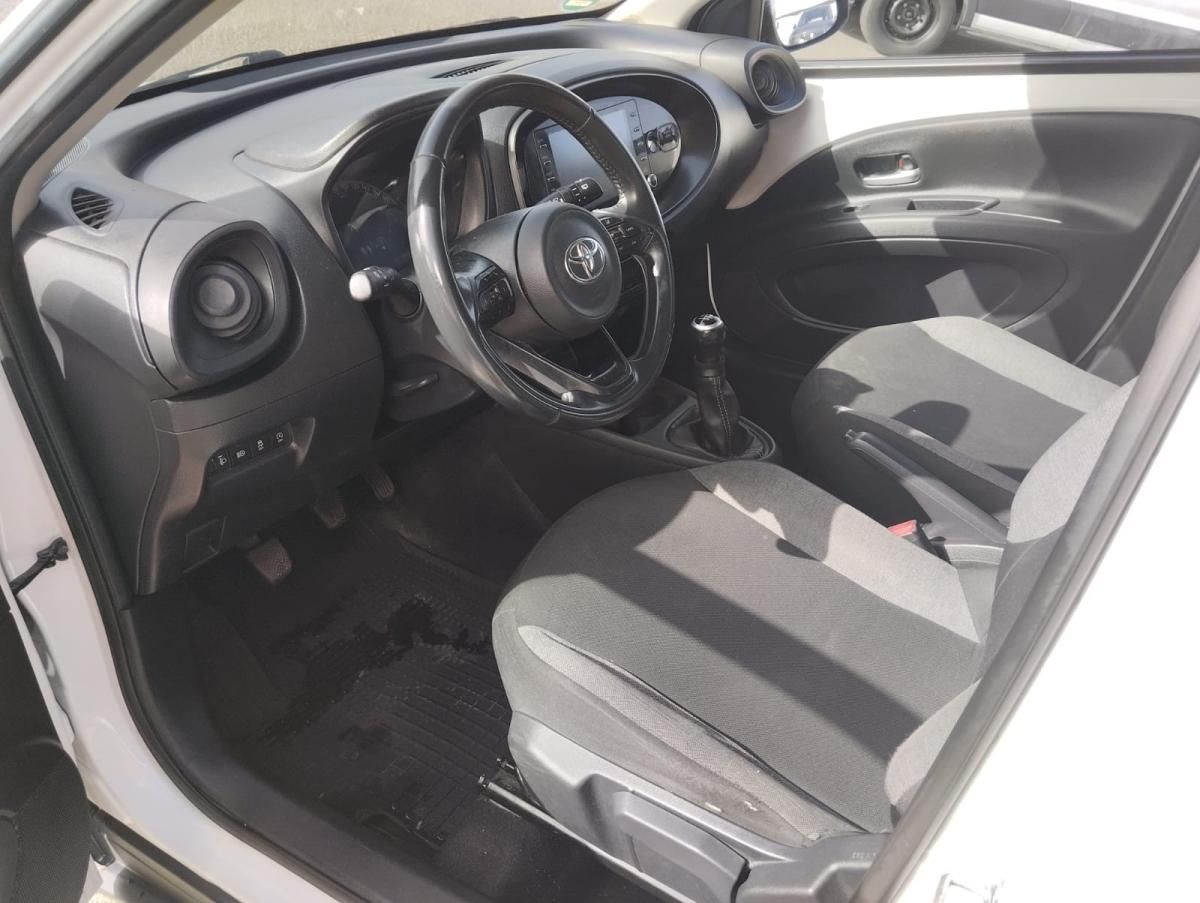toyota-aygo-x-2022-gasolina-998cc