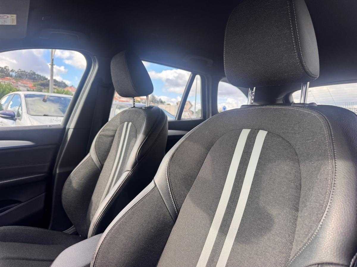 bmw-x1-2022-hibrido-a-gasolina-1499cc