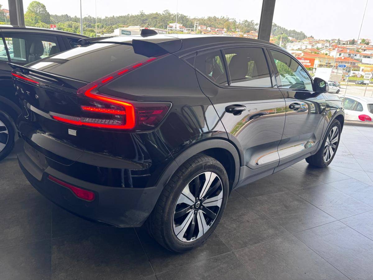 volvo-c40-2022-eletrico-500cc