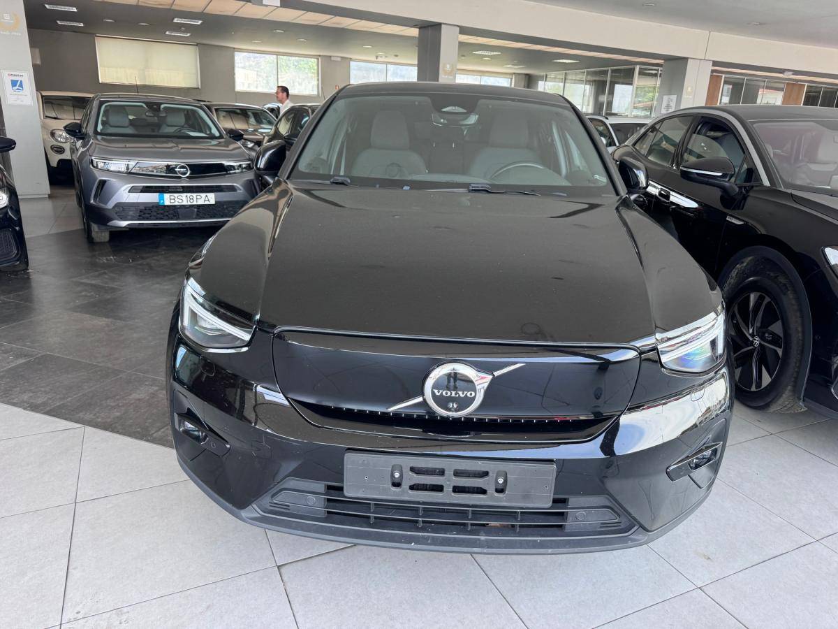 volvo-c40-2022-eletrico-500cc